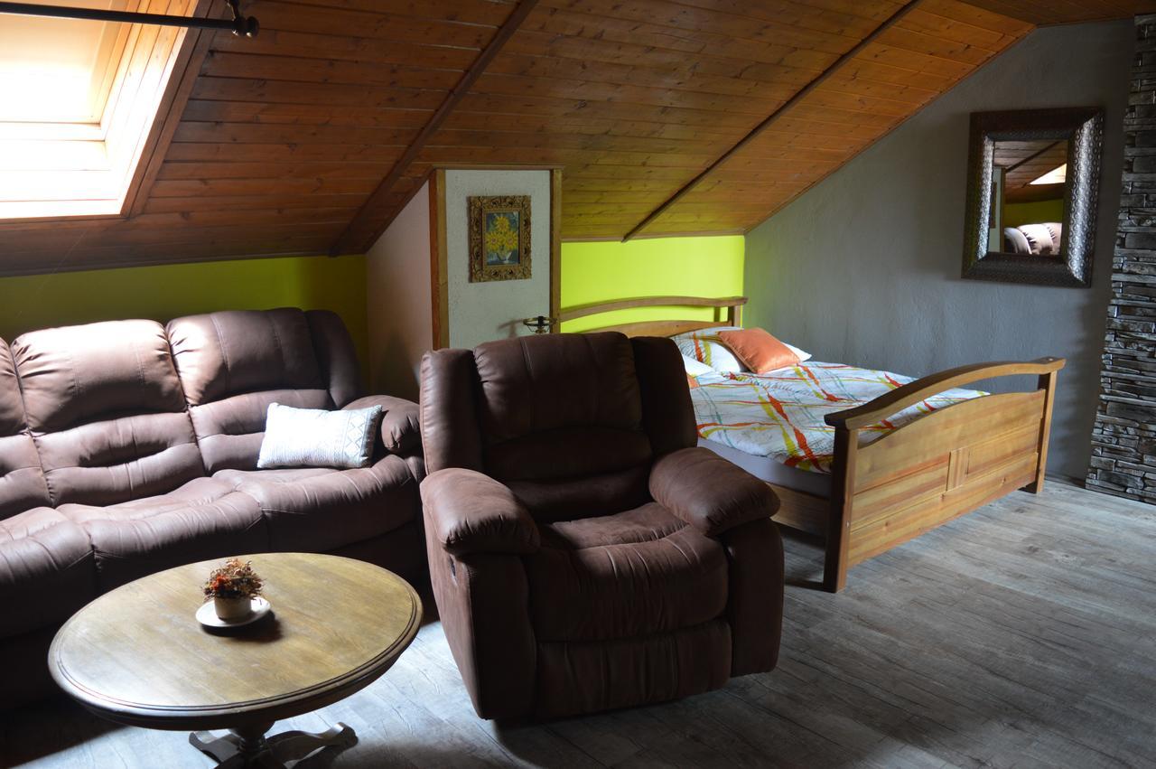 Guest House Hakluv Mlyn Hrabetice  ภายนอก รูปภาพ